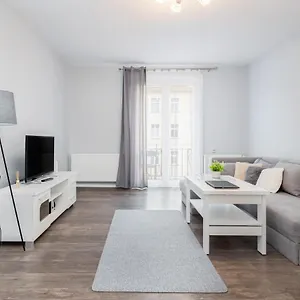  Apartament Dworcowa By Renters Polska