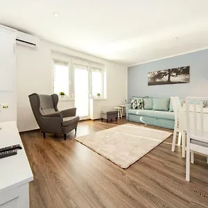Res Apartament
