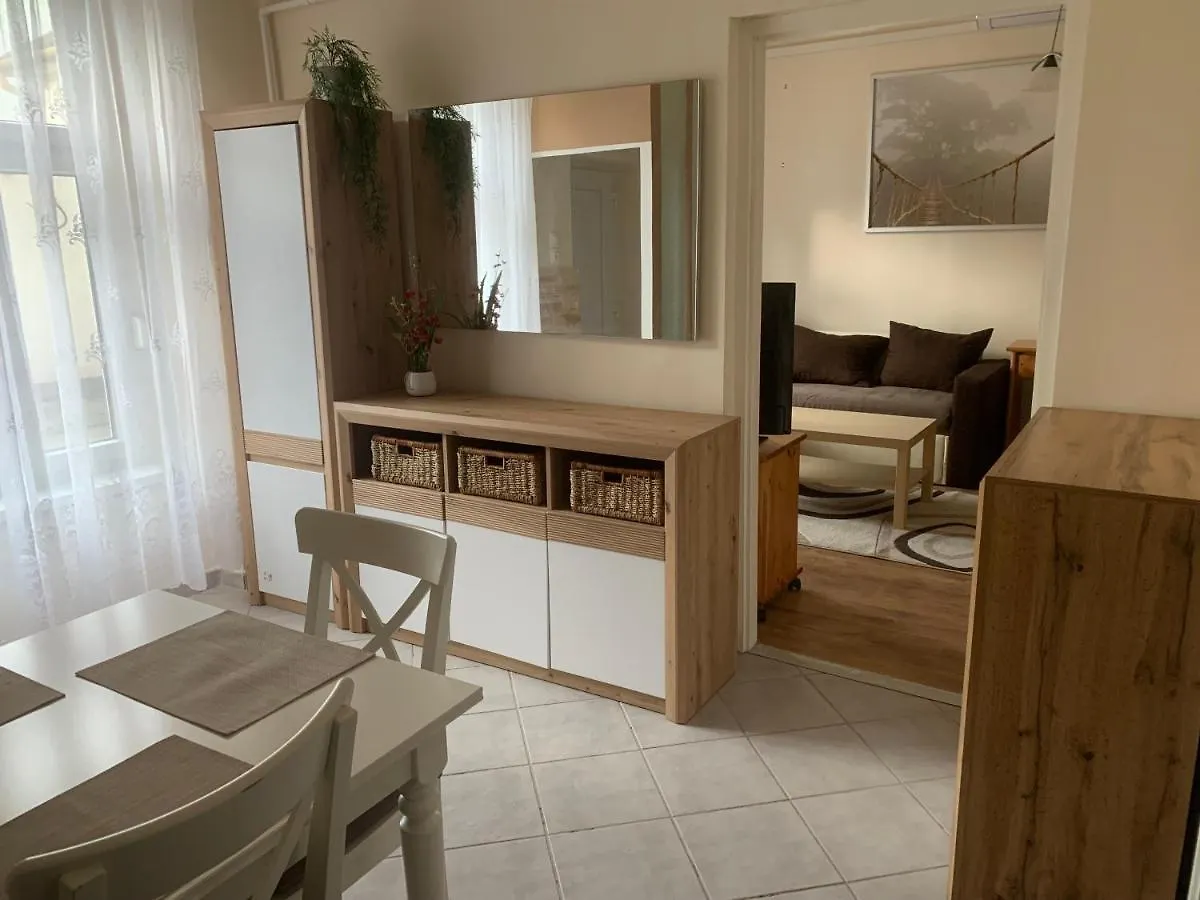 Apartament Platinum Apartman Eger 0*,  Węgry